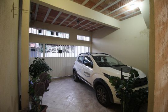 Garagem  de casa à venda com 3 quartos, 183m² em Vista Alegre, Belo Horizonte