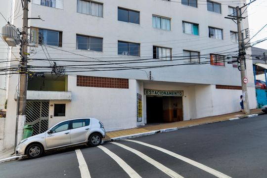 Fachada do Prédio de kitnet/studio para alugar com 1 quarto, 24m² em Centro, Guarulhos