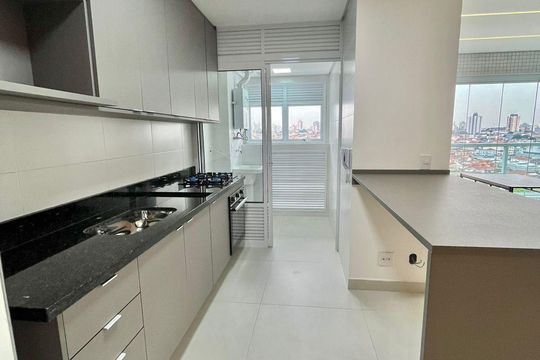Cozinha de apartamento para alugar com 2 quartos, 81m² em Cidade Mãe do Céu, São Paulo