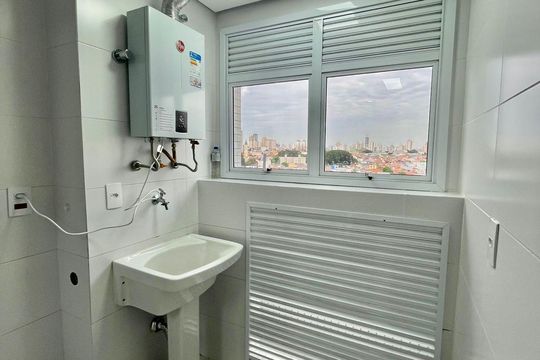 Área de serviço de apartamento para alugar com 2 quartos, 81m² em Cidade Mãe do Céu, São Paulo