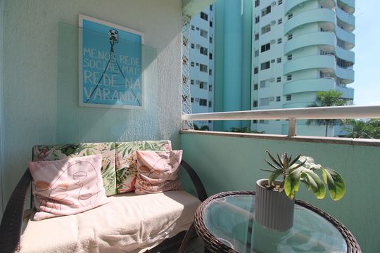 Sala - Varanda de apartamento à venda com 2 quartos, 78m² em Barra da Tijuca, Rio de Janeiro