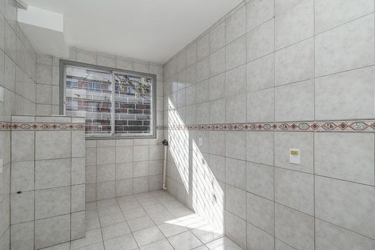 Cozinha de apartamento à venda com 3 quartos, 75m² em Parque Santa Fé, Porto Alegre