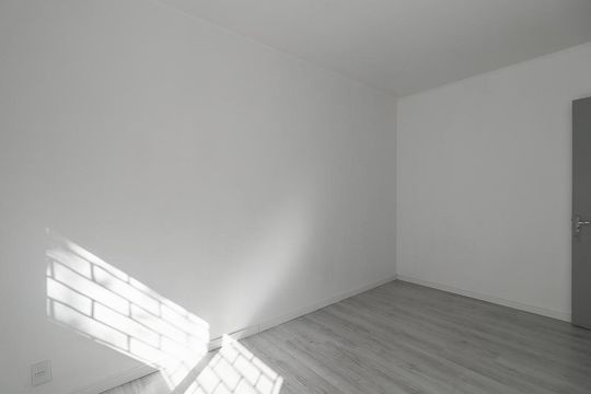 Quarto de apartamento à venda com 3 quartos, 75m² em Parque Santa Fé, Porto Alegre