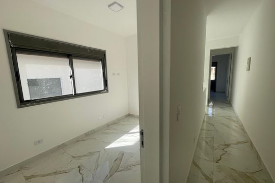 Corredor de casa de condomínio para alugar com 3 quartos, 203m² em Jardim Nova Coimbra, Cotia