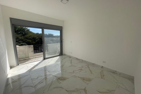 Sala de casa de condomínio para alugar com 3 quartos, 203m² em Jardim Nova Coimbra, Cotia