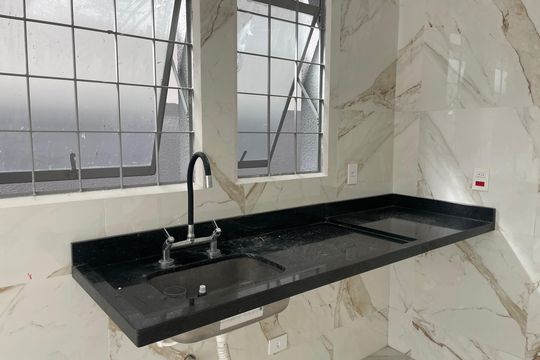 Cozinha de casa de condomínio para alugar com 3 quartos, 203m² em Jardim Nova Coimbra, Cotia