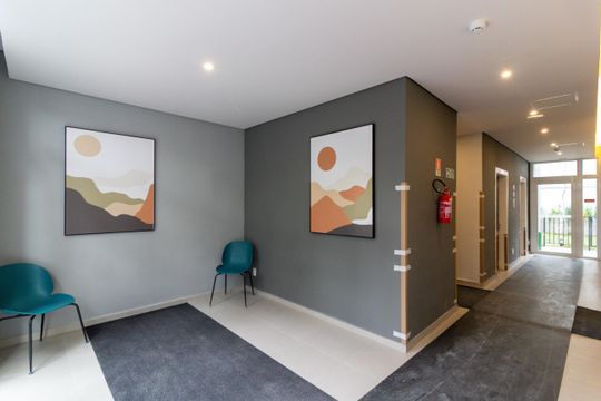 Hall de entrada de apartamento à venda com 1 quarto, 27m² em Campo Belo, São Paulo