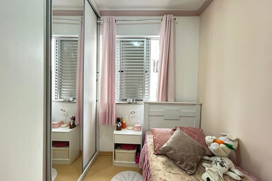 Apartamento à venda com 3 quartos, 150m² em Heliópolis, Belo Horizonte