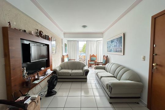 Apartamento à venda com 3 quartos, 150m² em Heliópolis, Belo Horizonte