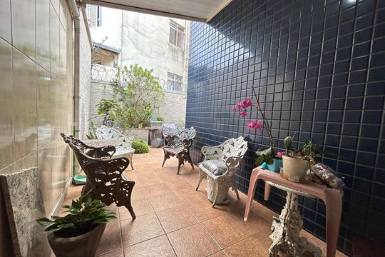Apartamento à venda com 3 quartos, 150m² em Heliópolis, Belo Horizonte