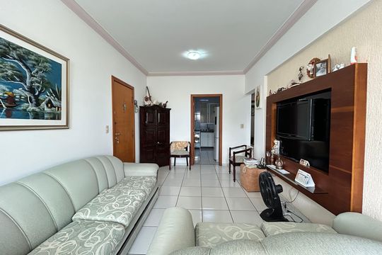 Apartamento à venda com 3 quartos, 150m² em Heliópolis, Belo Horizonte