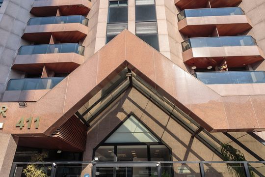 Fachada de apartamento para alugar com 1 quarto, 50m² em Jardim Paulistano, São Paulo