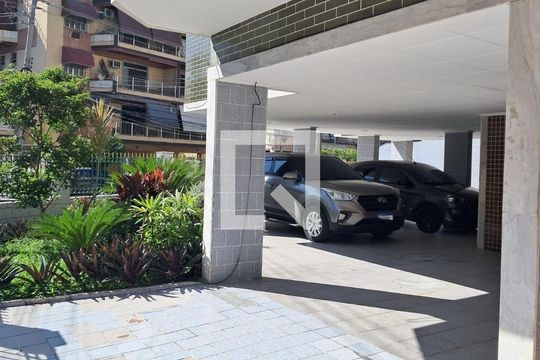 Área externa de apartamento à venda com 2 quartos, 80m² em Vila Valqueire, Rio de Janeiro
