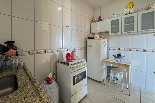 Apartamento à venda com 2 quartos, 70m² em Milionários, Belo Horizonte