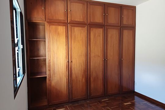 Quarto 1 de casa à venda com 3 quartos, 270m² em Parque Taquaral, Campinas