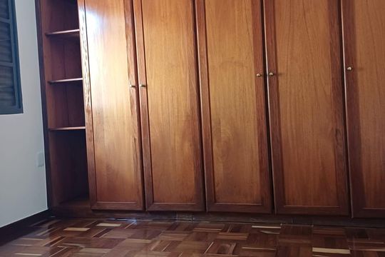 Quarto 1 de casa à venda com 3 quartos, 270m² em Parque Taquaral, Campinas