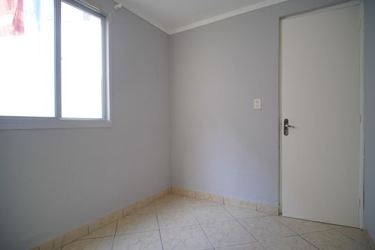 Quarto 1 de apartamento para alugar com 2 quartos, 45m² em Rio dos Sinos, São Leopoldo