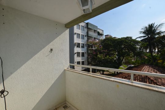 Varanda de apartamento à venda com 3 quartos, 78m² em Jardim Sulacap, Rio de Janeiro