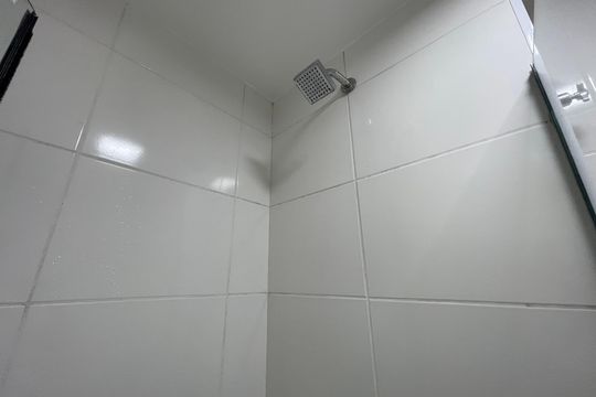 Banheiro de apartamento à venda com 2 quartos, 42m² em Vila Sao Domingos, São Paulo