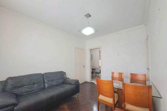 Apartamento à venda com 3 quartos, 85m² em Carlos Prates, Belo Horizonte