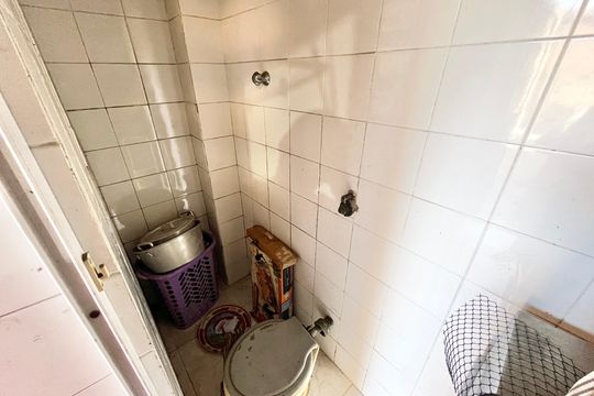Banheiro de serviço de casa para alugar com 2 quartos, 120m² em Casa Verde, São Paulo