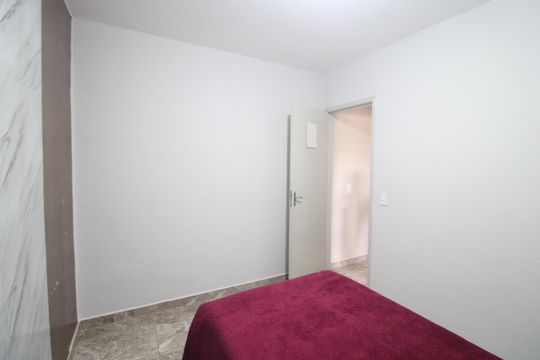 Quarto 2 de casa para alugar com 3 quartos, 140m² em Jardim Reimberg, São Paulo