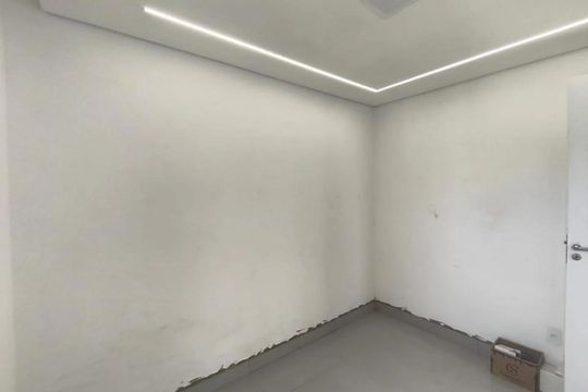 Quarto de apartamento à venda com 2 quartos, 48m² em Jardim das Cerejeiras, Campinas
