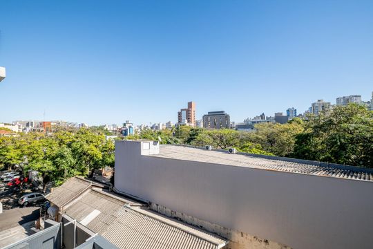 Kitnet/Studio para alugar com 1 quarto, 26m² em Boa Vista, Porto Alegre