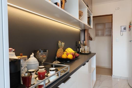 cozinha de apartamento à venda com 2 quartos, 54m² em Jardim Maria Duarte, São Paulo