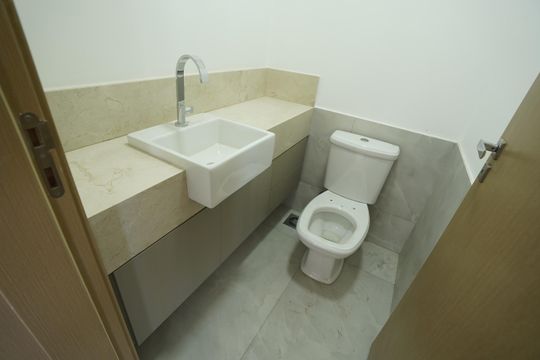Apartamento à venda com 4 quartos, 235m² em Jardim Goiás, Goiânia