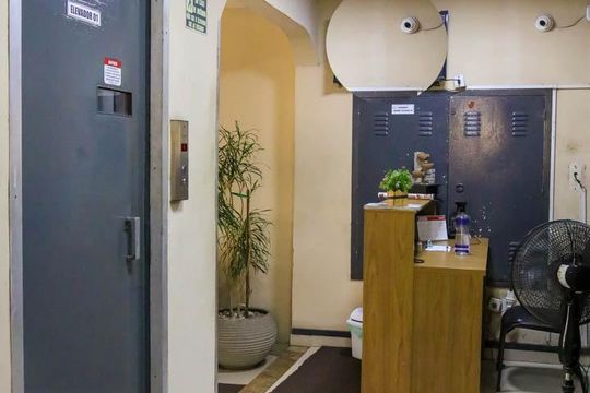 Portaria de apartamento à venda com 2 quartos, 56m² em Abolição, Rio de Janeiro