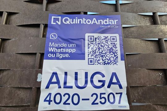 Placa de casa para alugar com 3 quartos, 200m² em Jardim Iracema, São Paulo