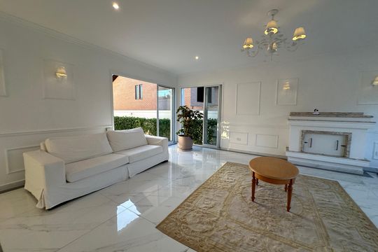 Casa de Condomínio à venda com 4 quartos, 450m² em Morada das Flores (aldeia da Serra), Barueri