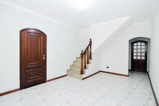 Sala de casa à venda com 3 quartos, 180m² em Jardim Rosana, Guarulhos