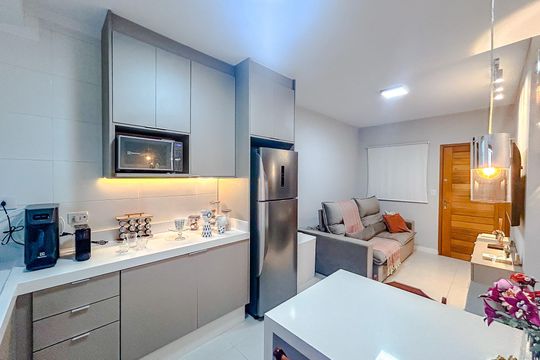 Cozinha de apartamento para alugar com 2 quartos, 40m² em Vila Santa Isabel, São Paulo