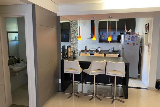 Cozinha de apartamento para alugar com 3 quartos, 86m² em Buritis, Belo Horizonte