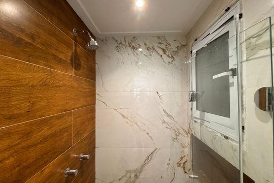 Banheiro Social de apartamento à venda com 2 quartos, 99m² em Recreio dos Bandeirantes, Rio de Janeiro
