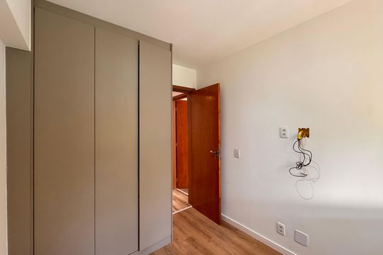 Quarto  de apartamento à venda com 2 quartos, 99m² em Recreio dos Bandeirantes, Rio de Janeiro