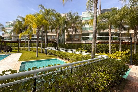 Fachada de apartamento à venda com 2 quartos, 99m² em Recreio dos Bandeirantes, Rio de Janeiro
