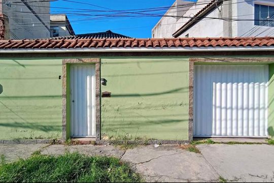 Fachada de casa para alugar com 3 quartos, 80m² em Quintino Bocaiúva, Rio de Janeiro