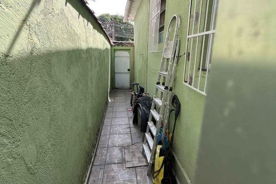 Área externa de casa para alugar com 3 quartos, 80m² em Quintino Bocaiúva, Rio de Janeiro