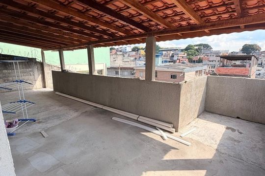 Área externa de casa à venda com 4 quartos, 250m² em Jardim dos Manacas, São Paulo