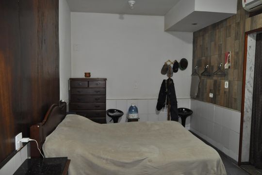 Casa à venda com 4 quartos, 180m² em Piedade, Rio de Janeiro