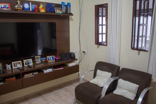 Sala de casa para alugar com 3 quartos, 139m² em Parque Aliança, Ribeirão Pires
