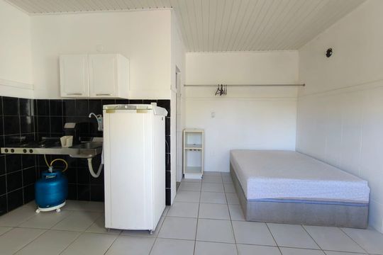 Kitnet/Studio para alugar com 1 quarto, 21m² em Patamares, Salvador
