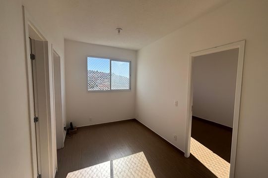 Sala de apartamento para alugar com 2 quartos, 43m² em Vila Sao Paulo, Ferraz de Vasconcelos