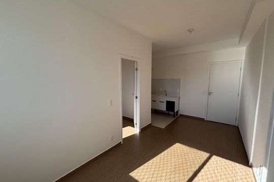 Sala de apartamento para alugar com 2 quartos, 43m² em Vila Sao Paulo, Ferraz de Vasconcelos