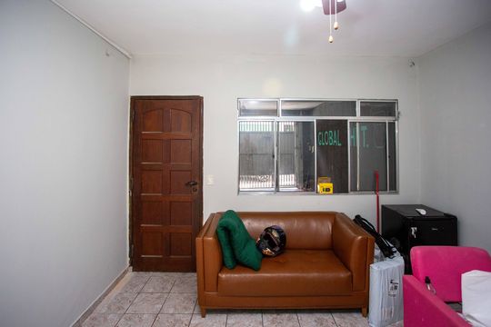 Sala de casa à venda com 3 quartos, 100m² em Parque Primavera, São Paulo