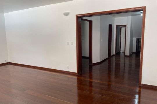 Casa de Condomínio à venda com 5 quartos, 511m² em Barra da Tijuca, Rio de Janeiro