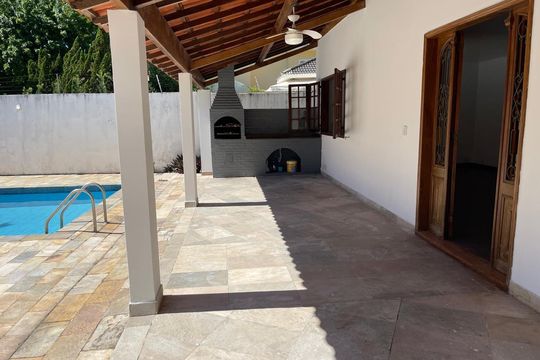 Casa de Condomínio à venda com 5 quartos, 511m² em Barra da Tijuca, Rio de Janeiro